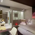 بولمان إندهوفن كوكاني فندق 4*