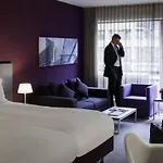 فندق بولمان إندهوفن كوكاني 4*