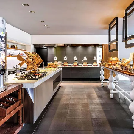 풀먼 코카그네 에인트호번