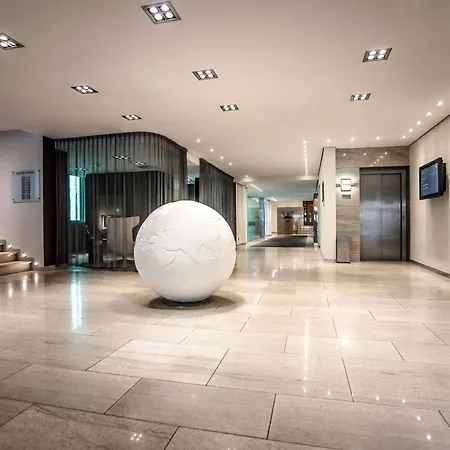 Pullman Cocagne 4* איינדהובן